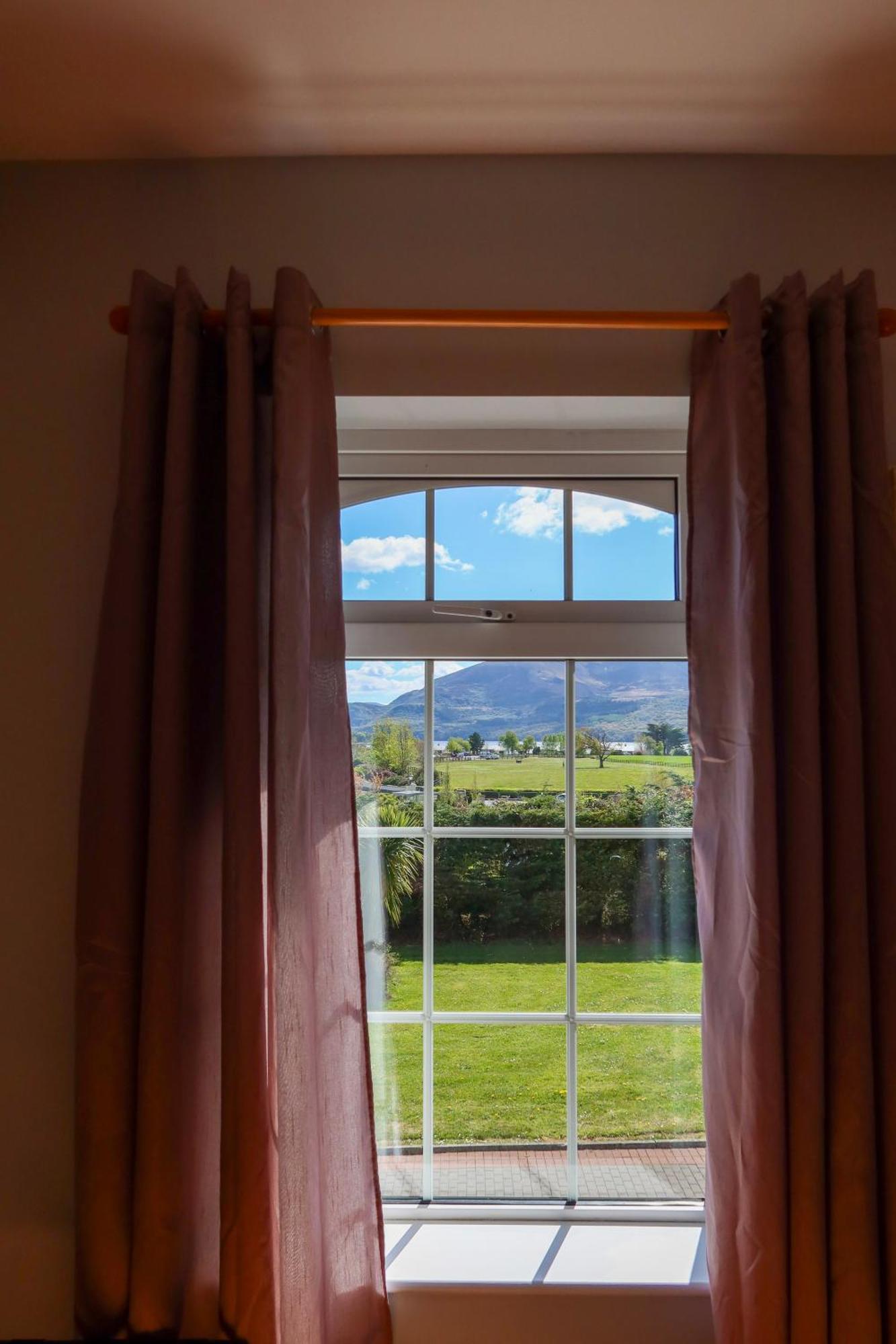 Woodville Lodge Guesthouse Killarney Ngoại thất bức ảnh
